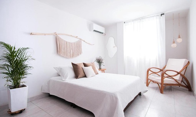 Historic Center House | Habitacion privada en apartamento cerca al Parque de los Novios & Playa