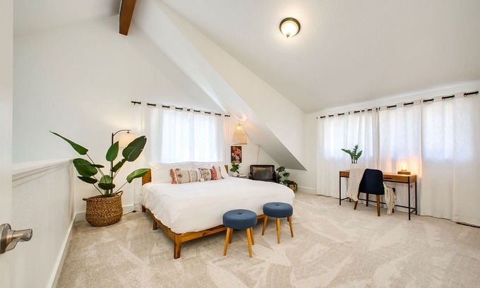 North End House | #Habituehomes - Elm Grove Elegance