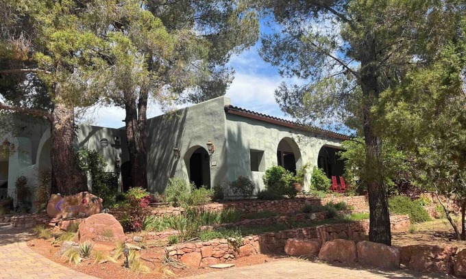 Cornville Apartment | Hacienda Private Suite & Patio overlooking garden