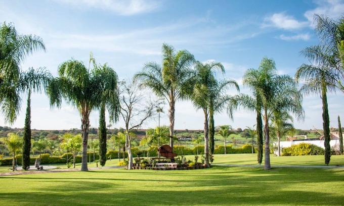 Zapotlanejo Hotel | Hacienda Sta Irene