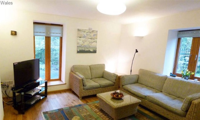 Llandovery House | Hafan Myrddin in Llandovery