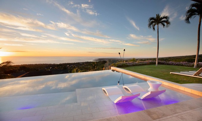 Kailua-Kona House | Hale La'i: Dreamy Oceanfront Estate w/Pool, Spa & AC, Hale La’i