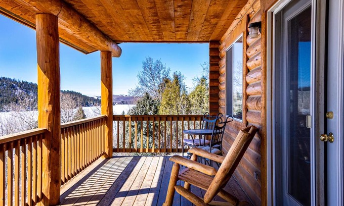 Pinedale Resort | Half Moon Lake Lodge
