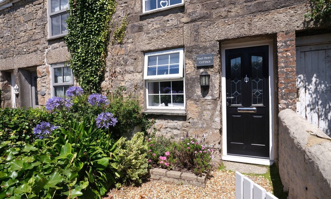 Lelant Cottage | Halfpenny Cottage - Two Bedroom Cottage, Sleeps 4