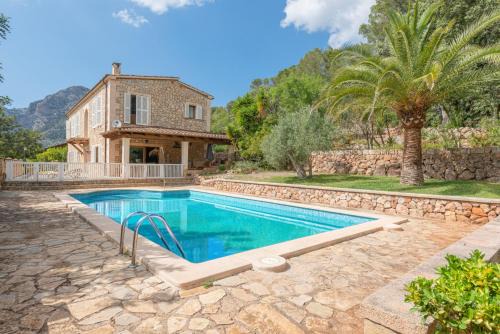 Bunyola Villa | Hall of The Mountain Pool - Bunyola