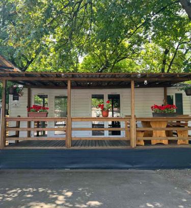 Ferencvaros Apartment | Haller Camping