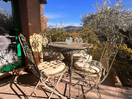 Peyruis House | Halte en Provence