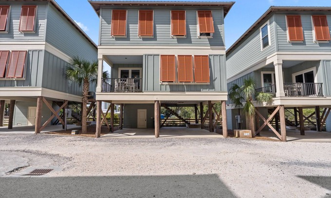 Orange Beach House | Hammock Dunes C - Private Cottage Beach Side