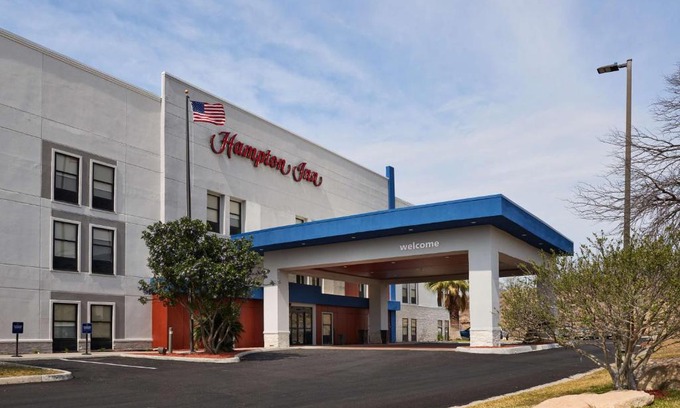 Eagle Pass Hotel | Hampton Inn Eagle Pass