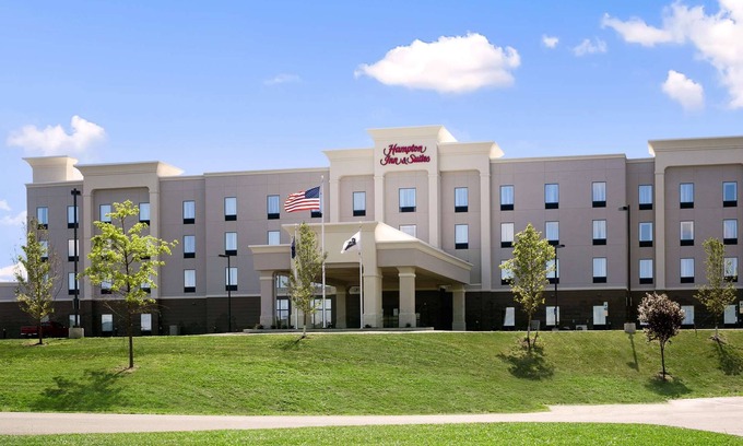 Mansfield Hotel | Hampton Inn & Suites Mansfield