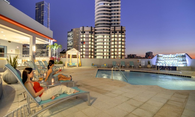 Brickell Hotel | Hampton Inn & Suites Miami/Brickell-Downtown