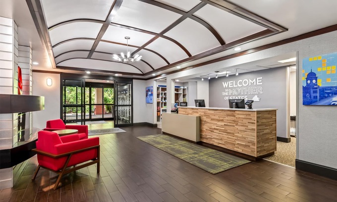 Glen Allen Hotel | Hampton Inn & Suites Richmond/Virginia Center