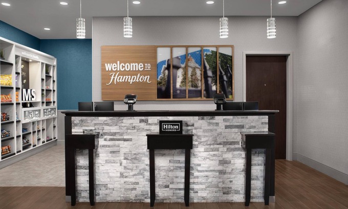 Tupelo Hotel | Hampton Inn & Suites Tupelo/Barnes Crossing