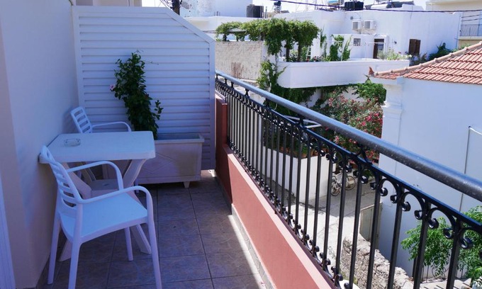 Palaiochora Apartment | Hanna's Apartments