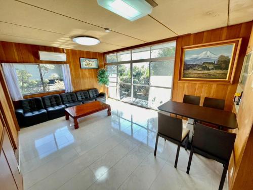 Hannan House | Hannan Village fourth