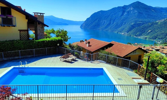 Riva di Solto Apartment | Happy Guest Apartments - Lake Panorama & Pool