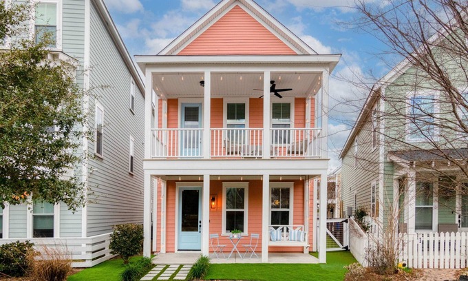 North Charleston House | Happy Ours/Mins to Park Circle, Dtwn, CHS Beach