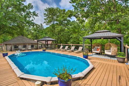 Emory House | Happy Trails Hideout with New Bunk House and Hot Tub!