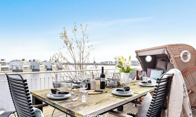 Olpenitz House | Harbour House - 1st row on the water, roof terrace, sauna, fireplace, 2 parking spaces