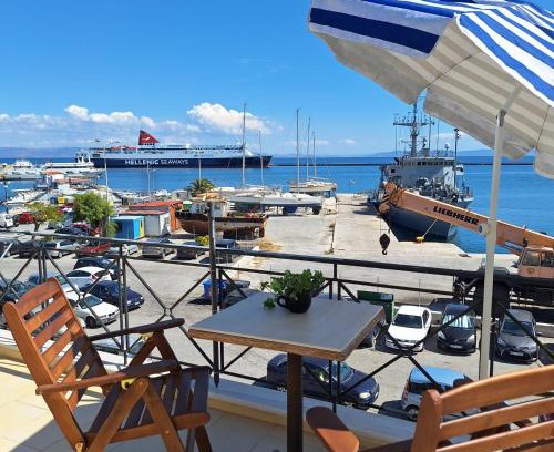 Lesvos Apartment | Harbour Loft