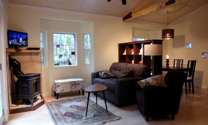 Point Roberts Cottage | Harmony Park Cottage at amazing Lily Point - Point Roberts Wa.