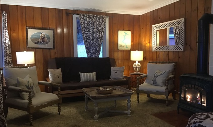 Harrison House | Harrison lake house walking distance to town, pets okay