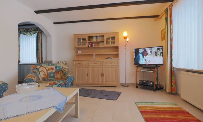 Arrach Apartment | Haus 55 Fewo EG - Apartment with terrace, dog allowed and parking lot