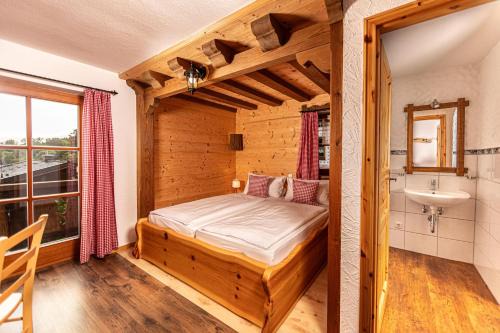 Oberschonau Hotel | Haus BergGesundZeit Doppelzimmer Watzmannhaus