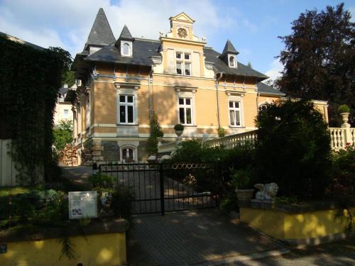 Bad Elster Apartment | Haus "Beuth"