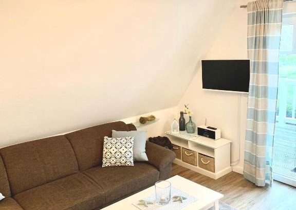 St. Peter-Ording Apartment | Haus-Deckstein-Ferienwohnung-OG