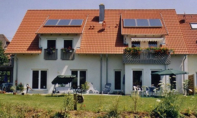 Kenzingen Apartment | Haus Inge am Park - House Inge am Park apartment on the ground floor