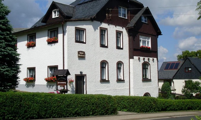 Barenfels Apartment | Haus Waldeck
