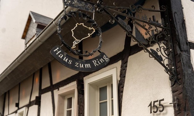 Adenau House | Haus zum Ring