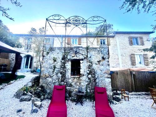 Carros House | Haut villa Les Tilleuls 95 m2 7 pers