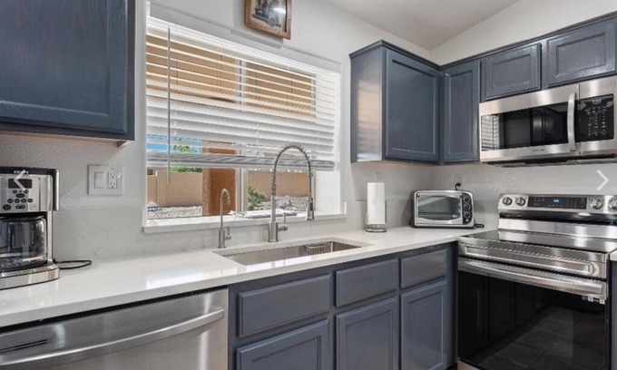 Lake Havasu City House | HAVASU PARADISE-FAMILY RETREAT!