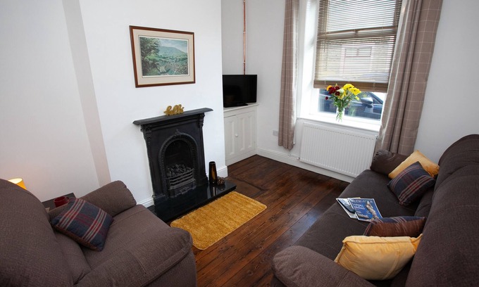 Whalley House | Haven 3 Bedroom House in Whalley