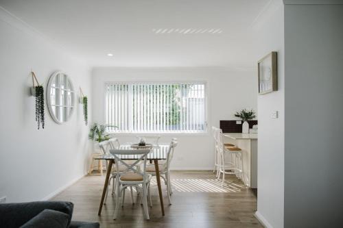Burrill Lake House | Haven On Q
