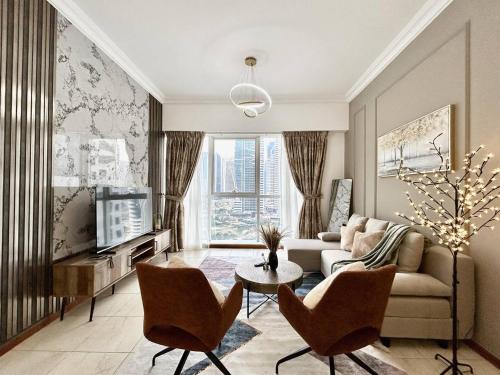 Jumeirah Lake Towers Apartment | Haven On The Lake