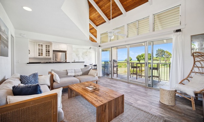 Princeville Condo | Hawaii Life Rentals presents Pali Ke Kua #237