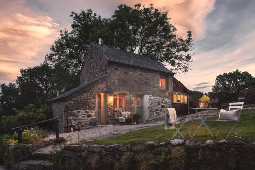Sticklepath House | Hawthorn Cottage at Collihole