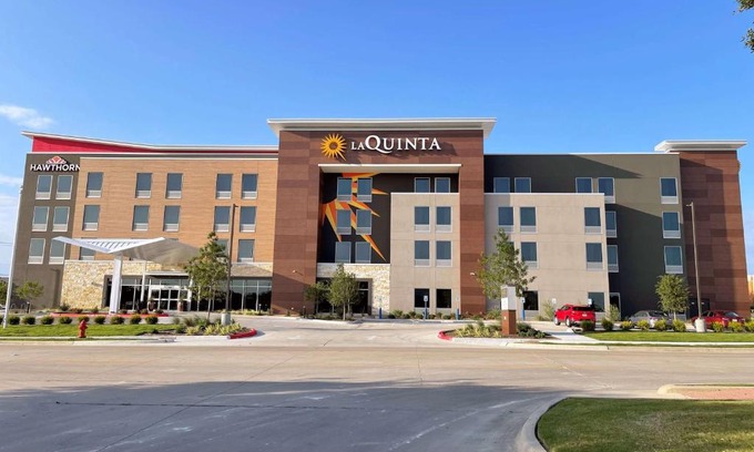 Pflugerville Hotel | Hawthorn Extended Stay by Wyndham Pflugerville