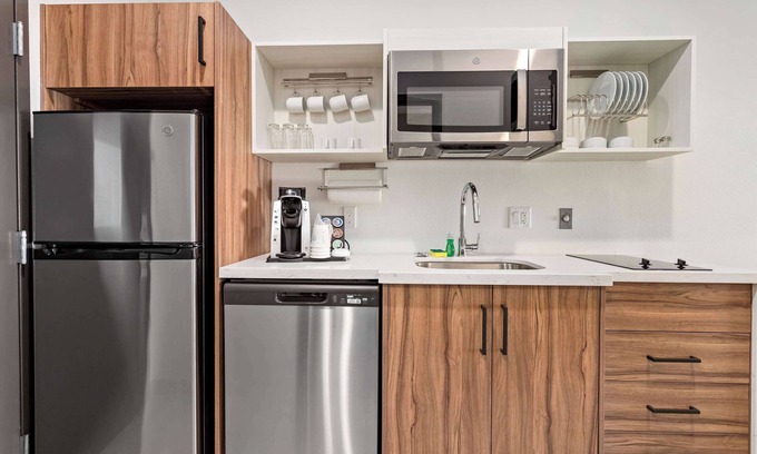 Port Arthur Hotel | Hawthorn Extended Stay by Wyndham Port Arthur