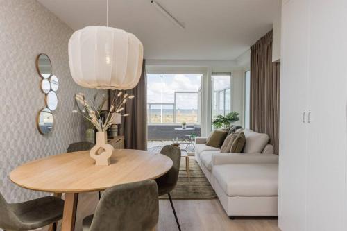 Scheveningen Apartment | Haya Seaview - The Pier