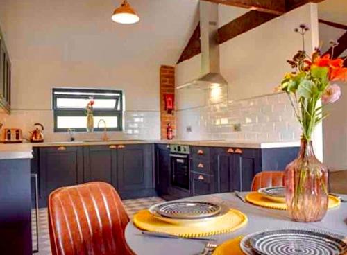 Longford Apartment | Hayes Suite
