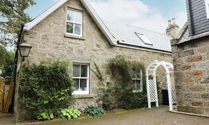 Old Deer Cottage | Hayloft