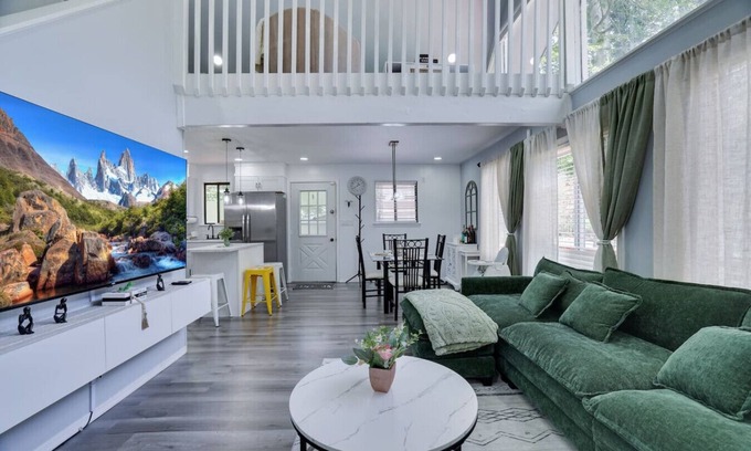 Tobyhanna House | Heart of Poconos Family Home w/Game Room