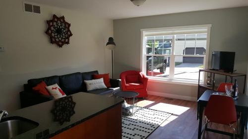 Traverse City House | Heart of Traverse City Condo near Hospital