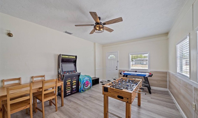 Trailer Estates House | Heated Pool Florida Home
