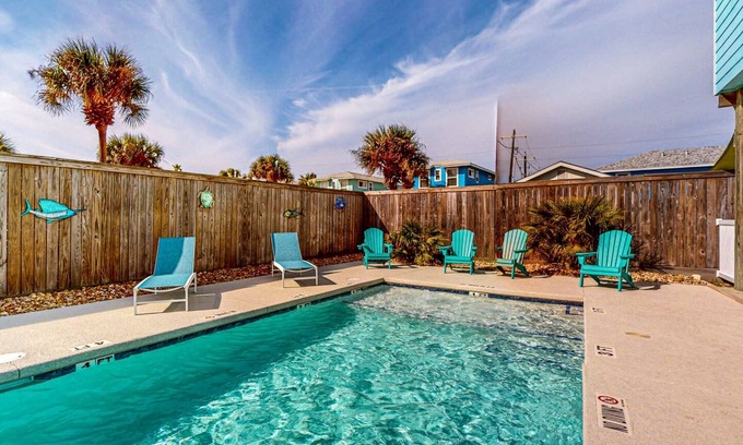 Port Aransas House | Heated Private Pool, Boat Parking, Golf Cart Included, Pet Friendly