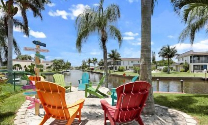 Yacht Club House | Heated Salt Pool,Waterfront,4BR, New Game Room
